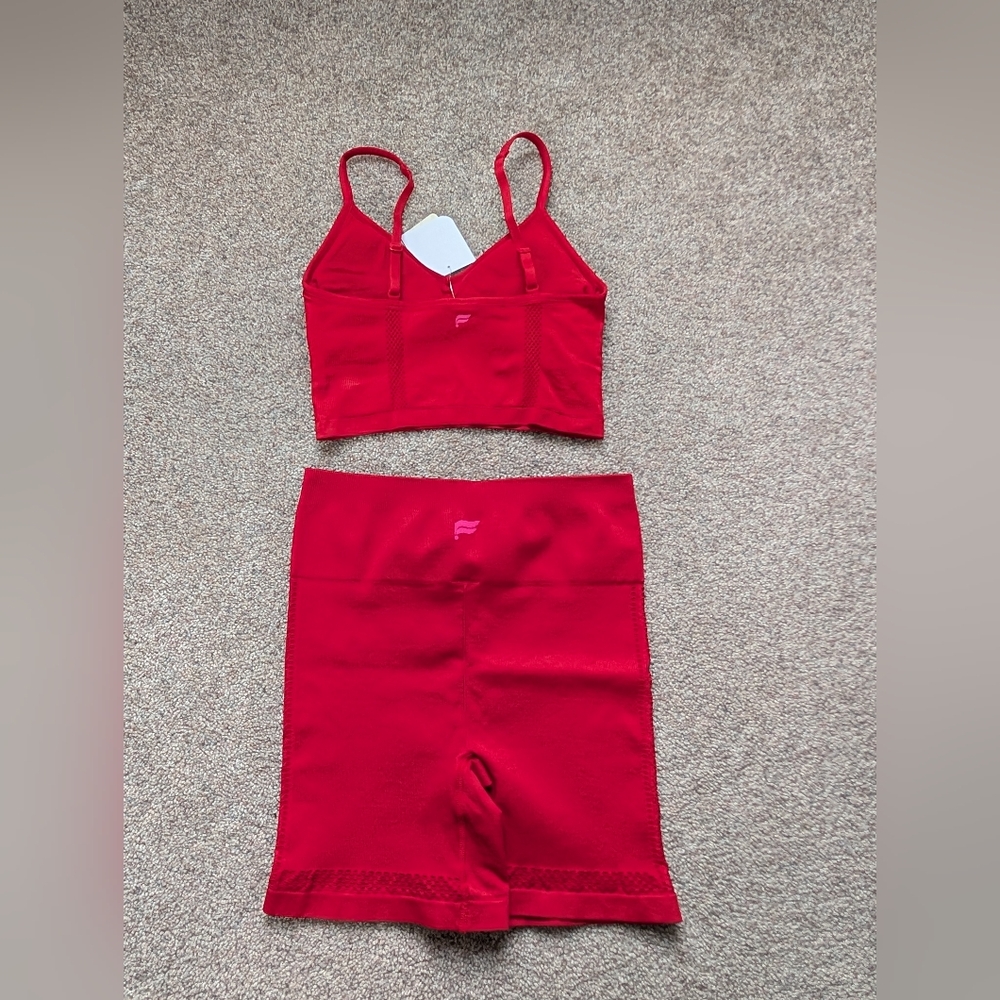 NWT Fabletics Set - Picture 3 of 5